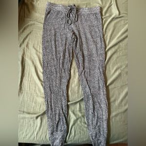 American eagle joggers L